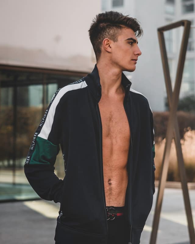 dégradé bas à blanc