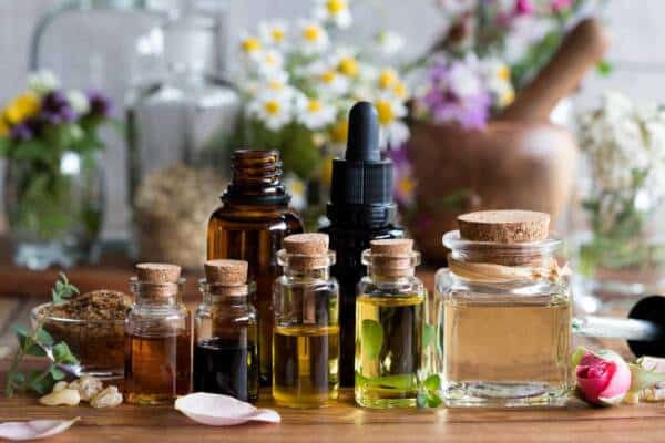 Minimiser l&rsquo;inconfort caus&eacute; par l&rsquo;arthrose &agrave; l&rsquo;aide de l&rsquo;huile essentielle