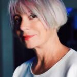 coupe de cheveux court femme 60 ans avec m&egrave;ches