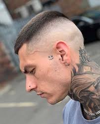 coupe de cheveux militaire homme